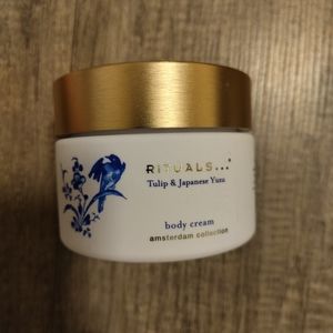 Rituals tulip& Japanese yuzu body cream